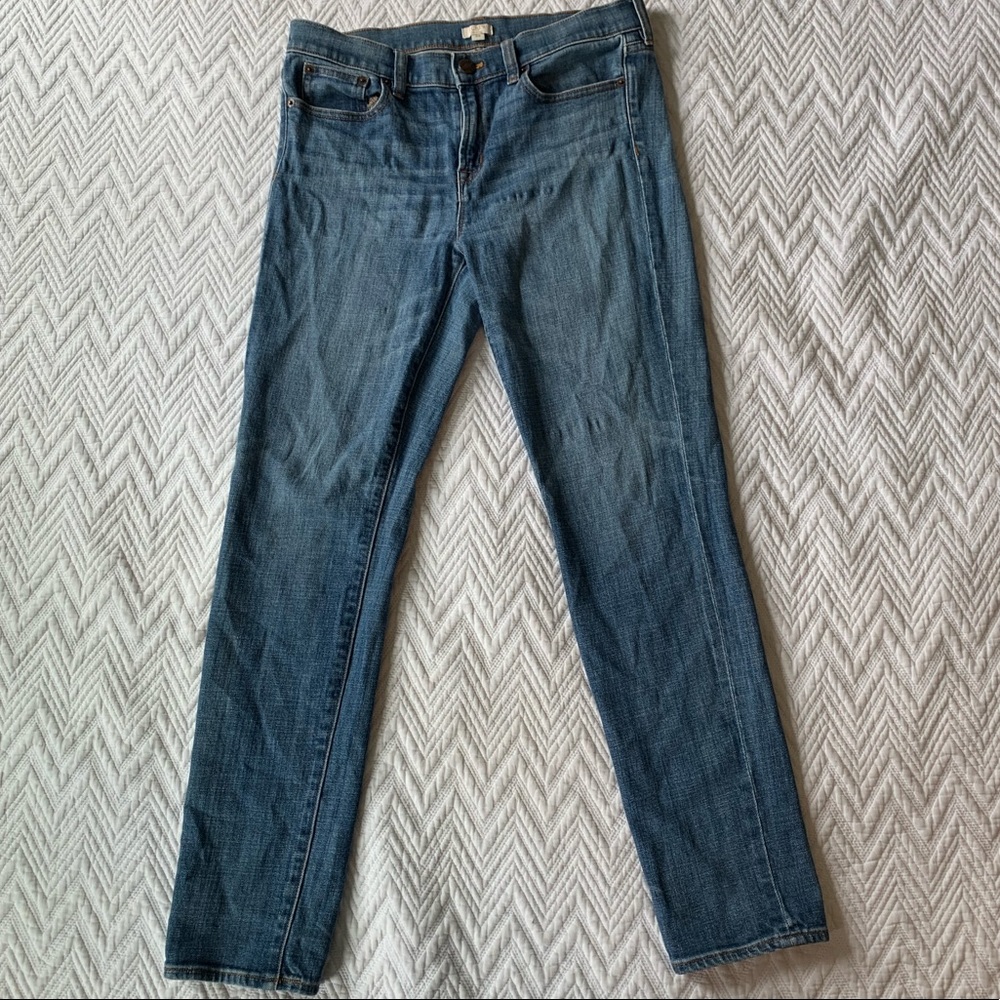 Mid-rise j crew straight leg jeans